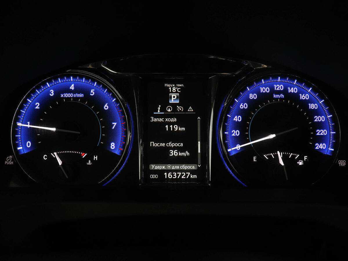 Тойота Камри б/у, 2015, Автоматическая. Фото: #10