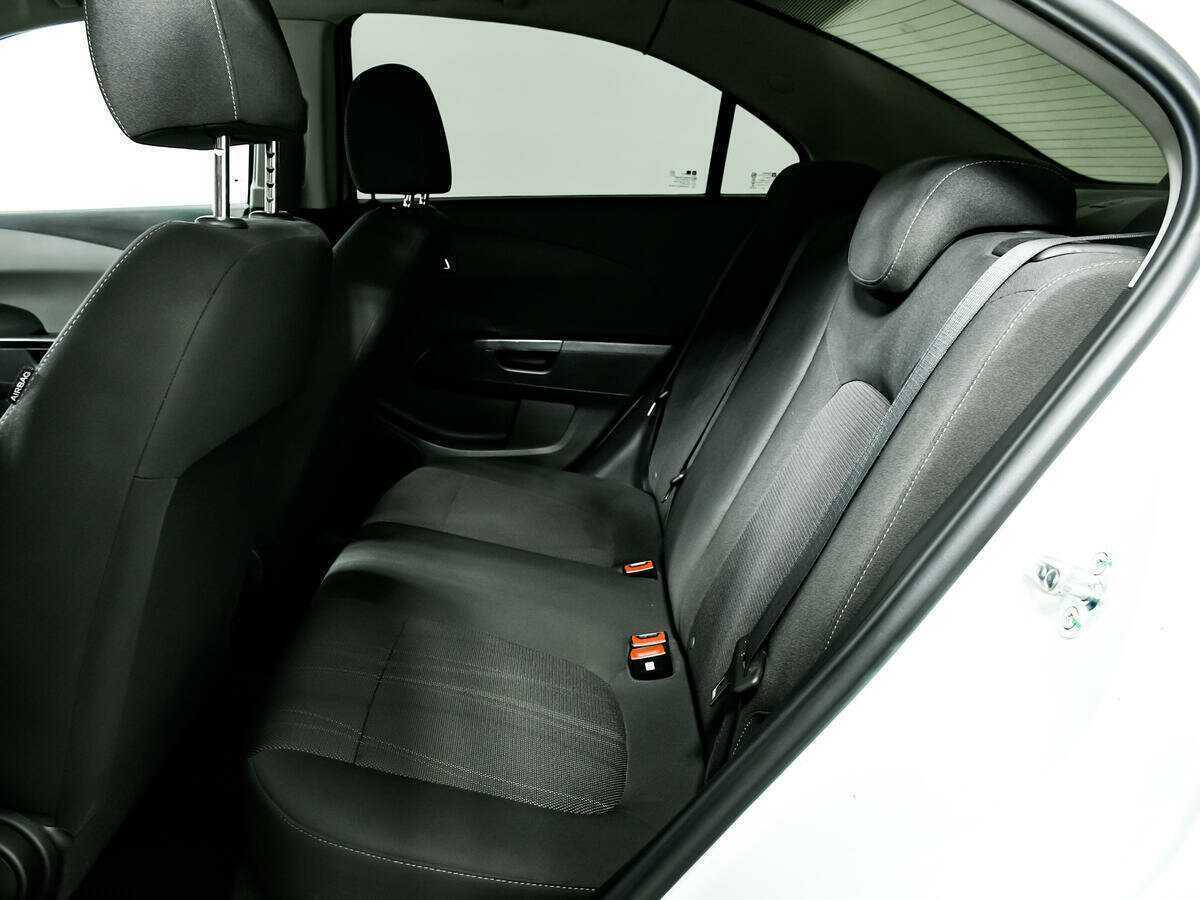 Шевроле Авео б/у, 2014, Автоматическая. Фото: #11