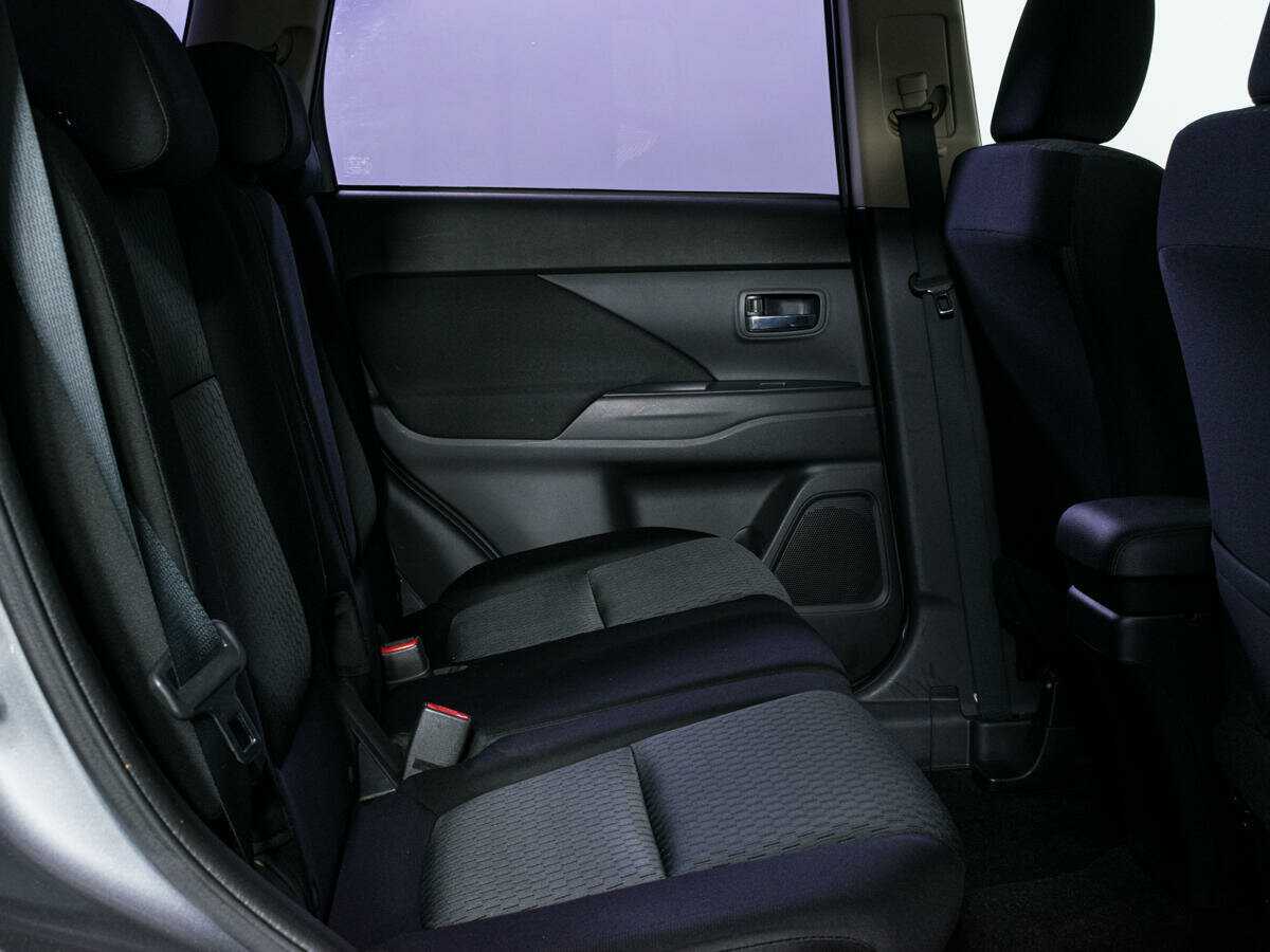 Митсубиши Оутлэндер б/у, 2012, Вариатор. Фото: #12