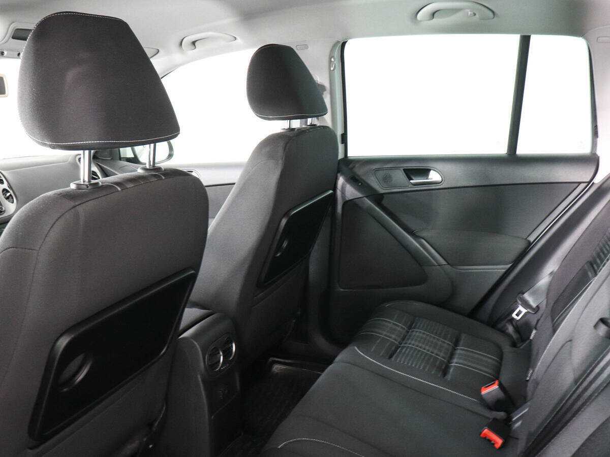 Фольксваген Тигуан б/у, 2016, Роботизированная. Фото: #11