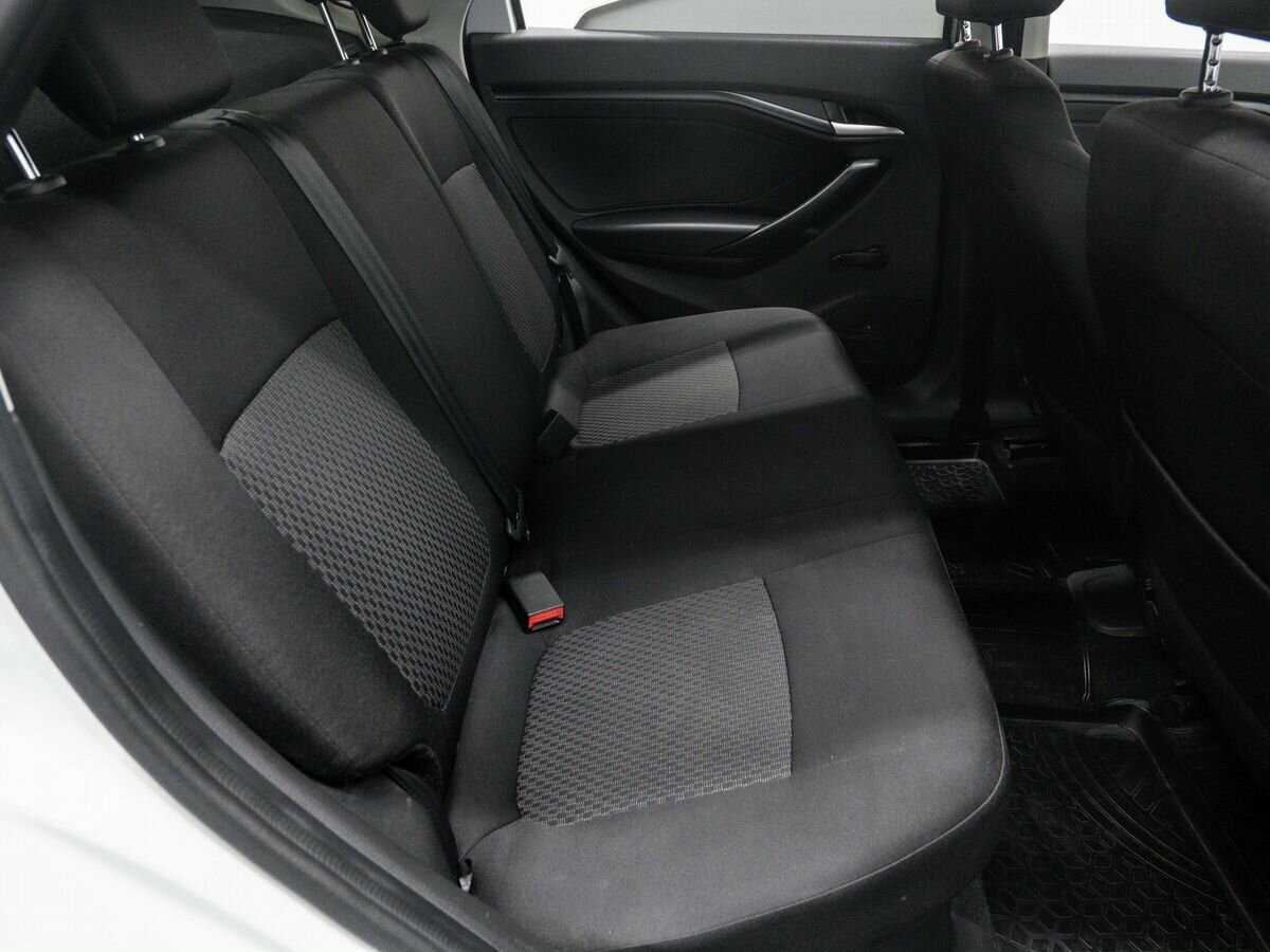 Лада (ВАЗ) Веста б/у, 2019, Механическая. Фото: #9