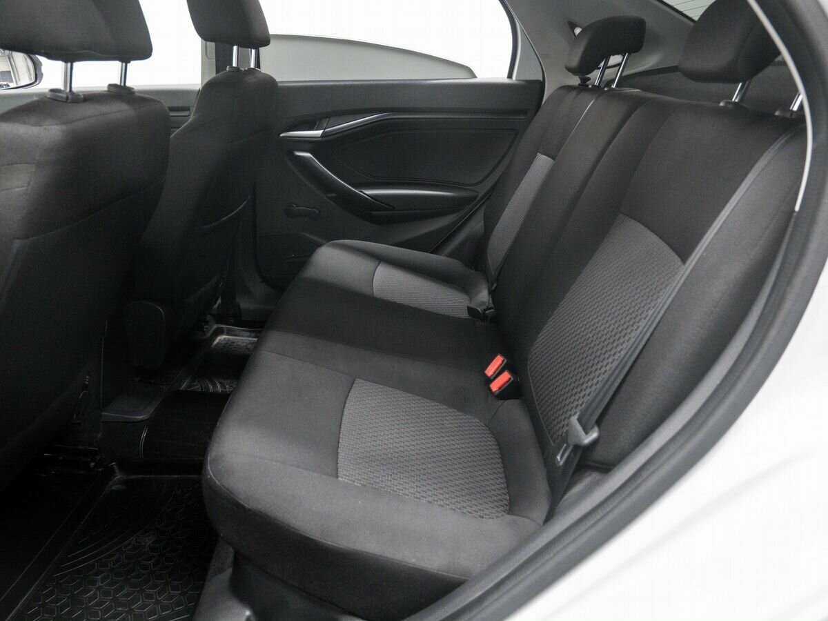 Лада (ВАЗ) Веста б/у, 2019, Механическая. Фото: #12