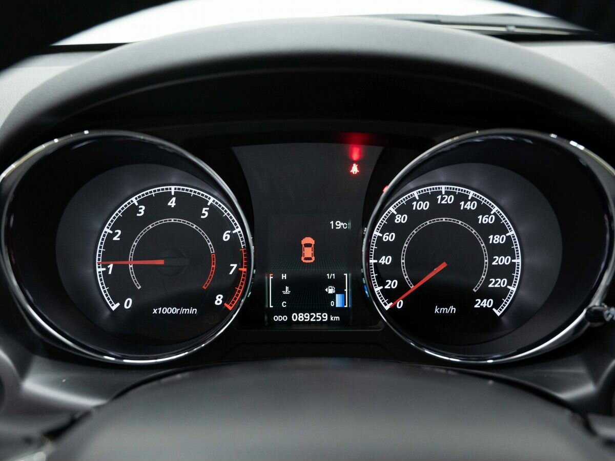 Митсубиши АС-Икс б/у, 2018, Механическая. Фото: #16