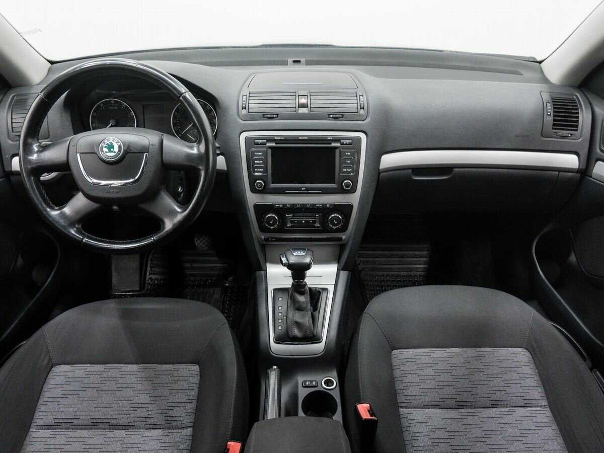 Шкода Октавия б/у, 2012, Роботизированная. Фото: #8