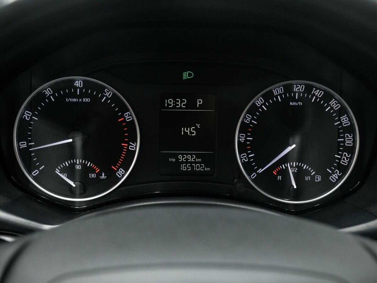 Шкода Октавия б/у, 2012, Роботизированная. Фото: #18