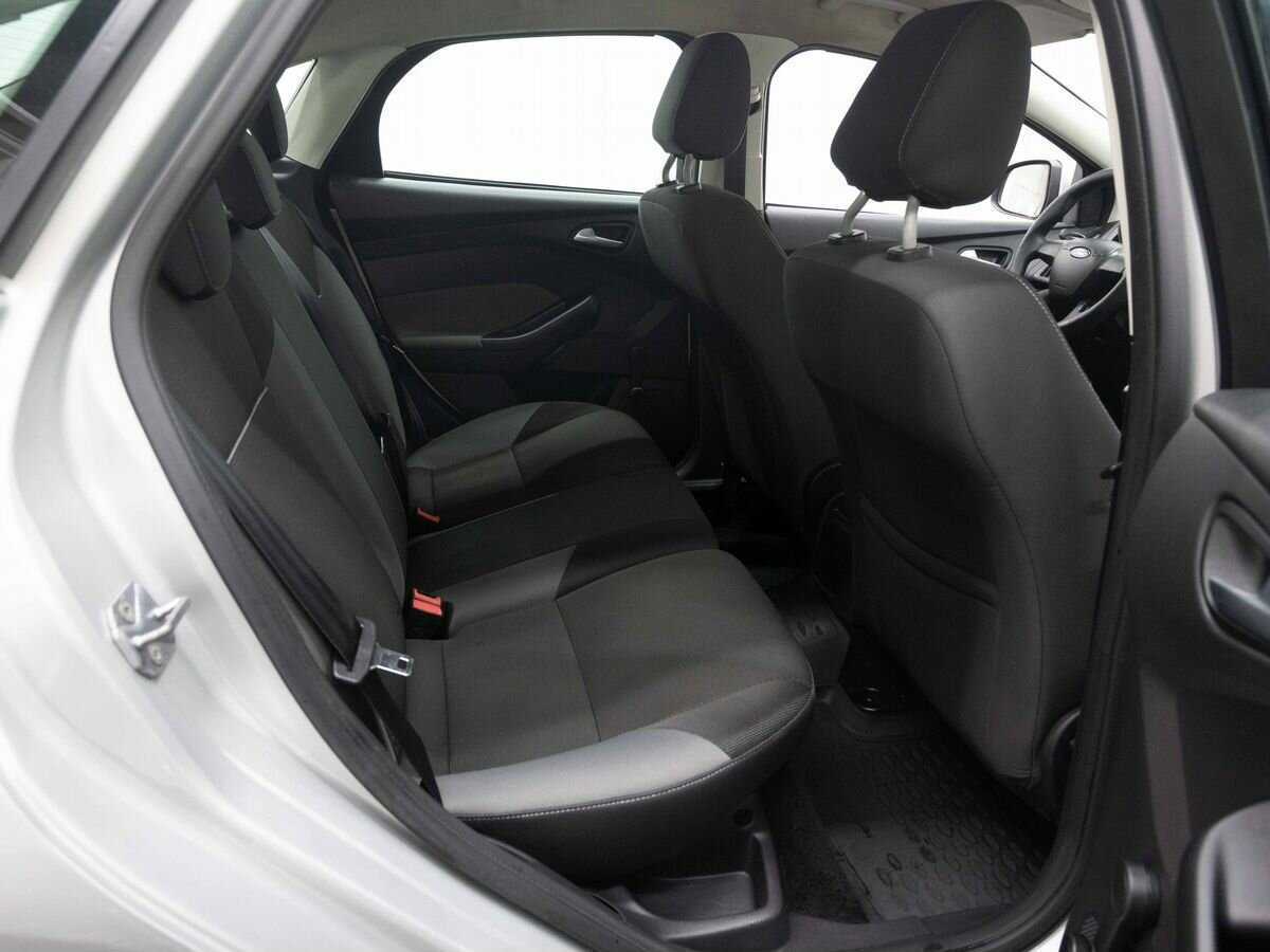 Форд Фокус б/у, 2012, Механическая. Фото: #11