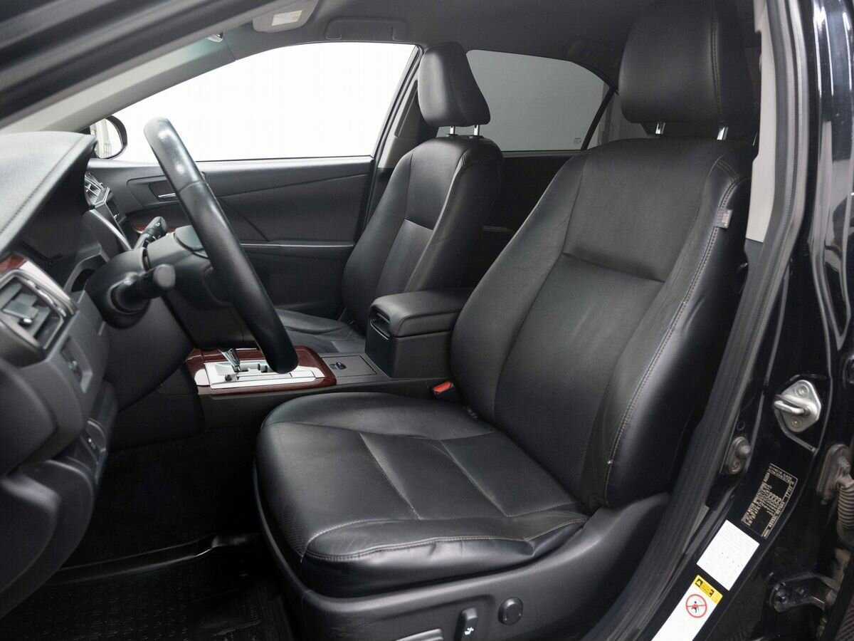 Тойота Камри б/у, 2012, Автоматическая. Фото: #7