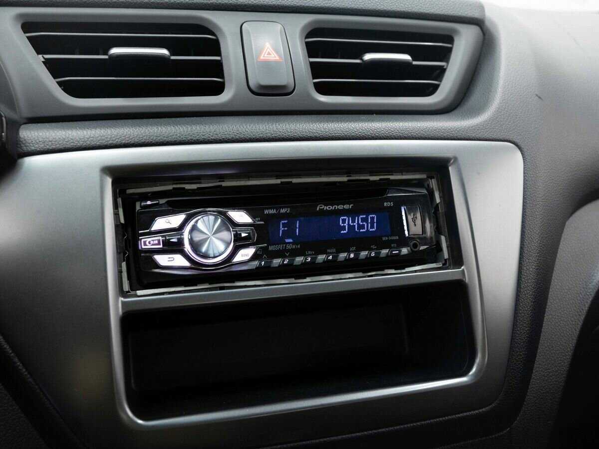 Киа Рио б/у, 2012, Механическая. Фото: #17