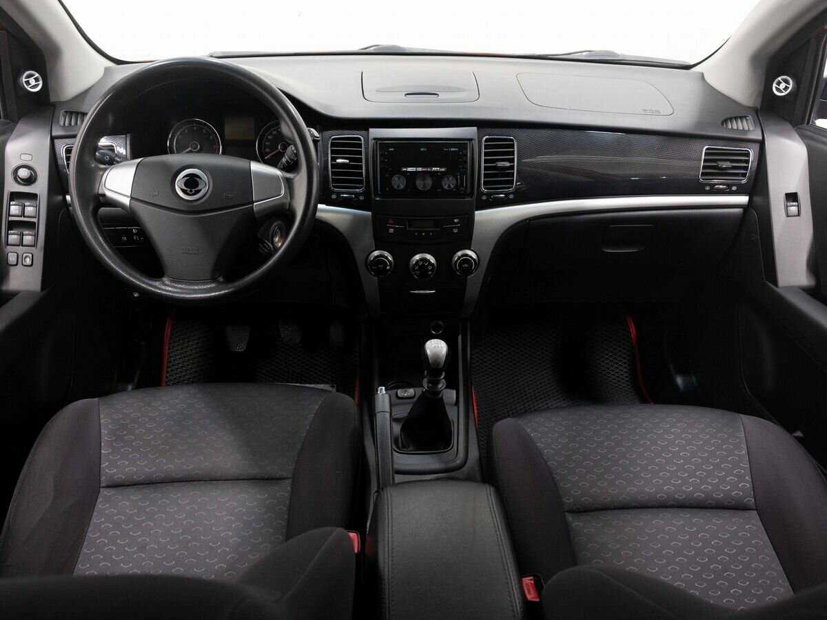 Сан-Ён Актион б/у, 2013, Механическая. Фото: #14