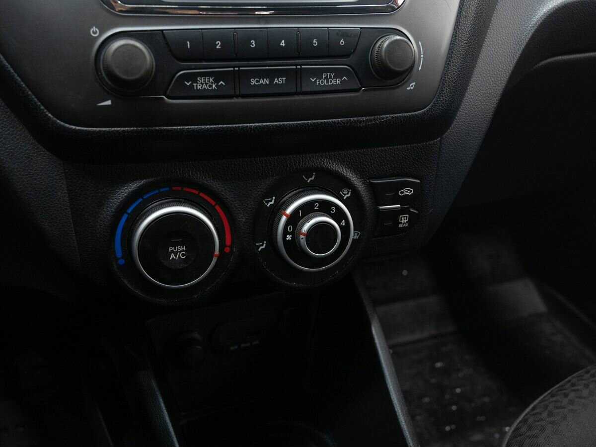 Киа Рио б/у, 2012, Механическая. Фото: #18