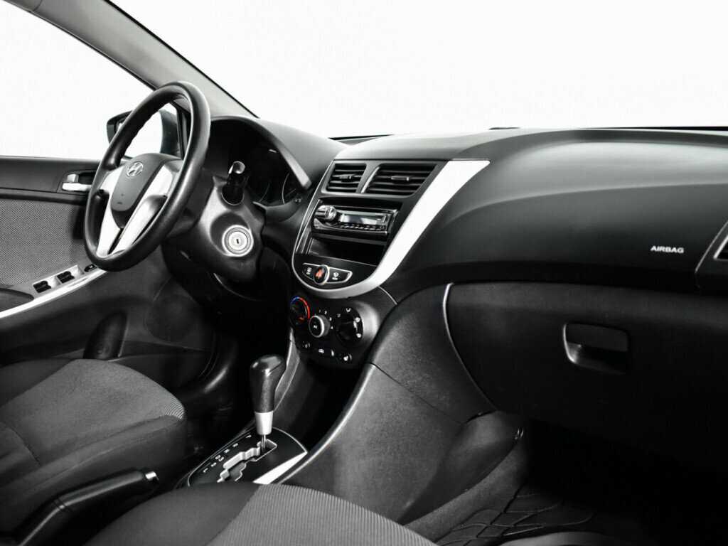 Хендай Солярис б/у, 2012, Автоматическая. Фото: #8