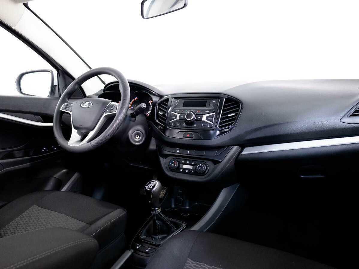 Лада (ВАЗ) Веста б/у, 2022, Механическая. Фото: #6