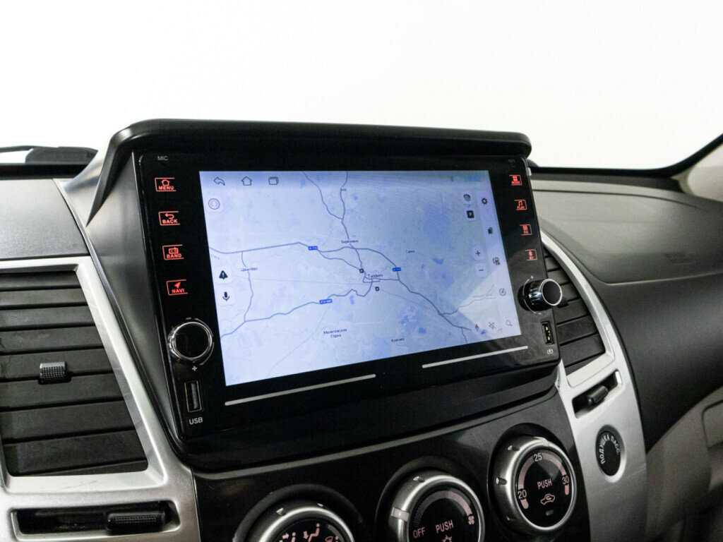 Митсубиши Паджеро Спорт б/у, 2014, Автоматическая. Фото: #14