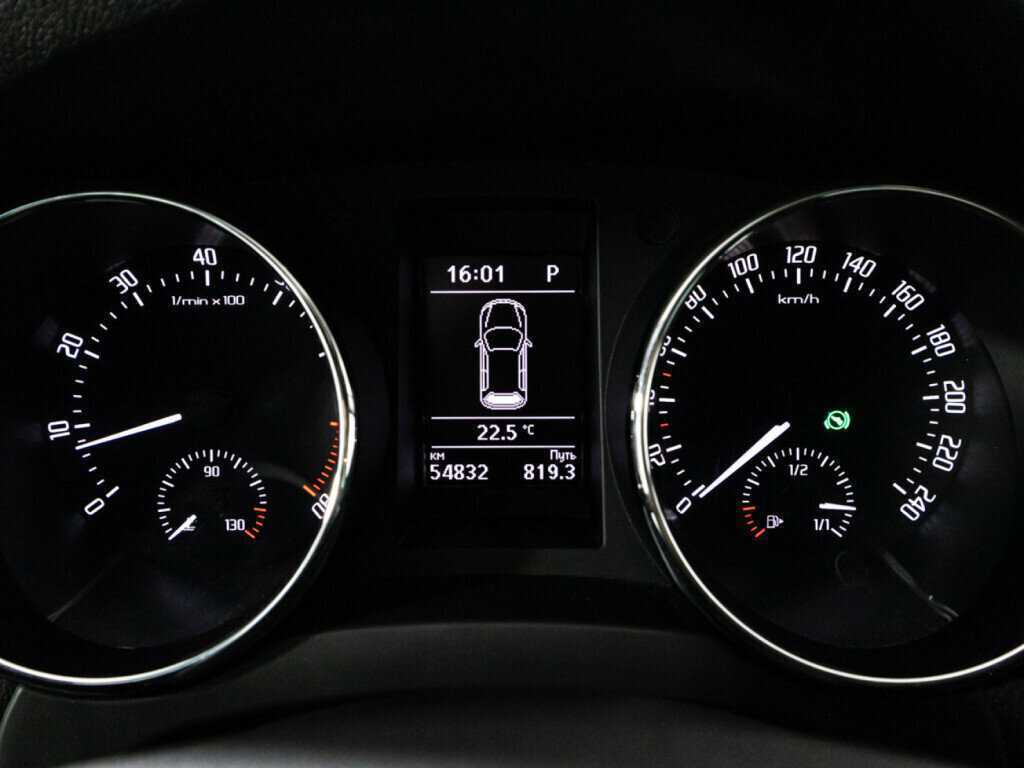 Шкода Йети б/у, 2013, Роботизированная. Фото: #11