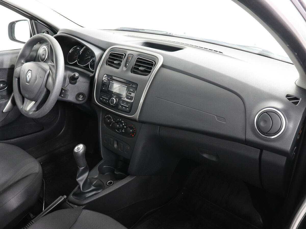 Рено Логан б/у, 2014, Механическая. Фото: #5
