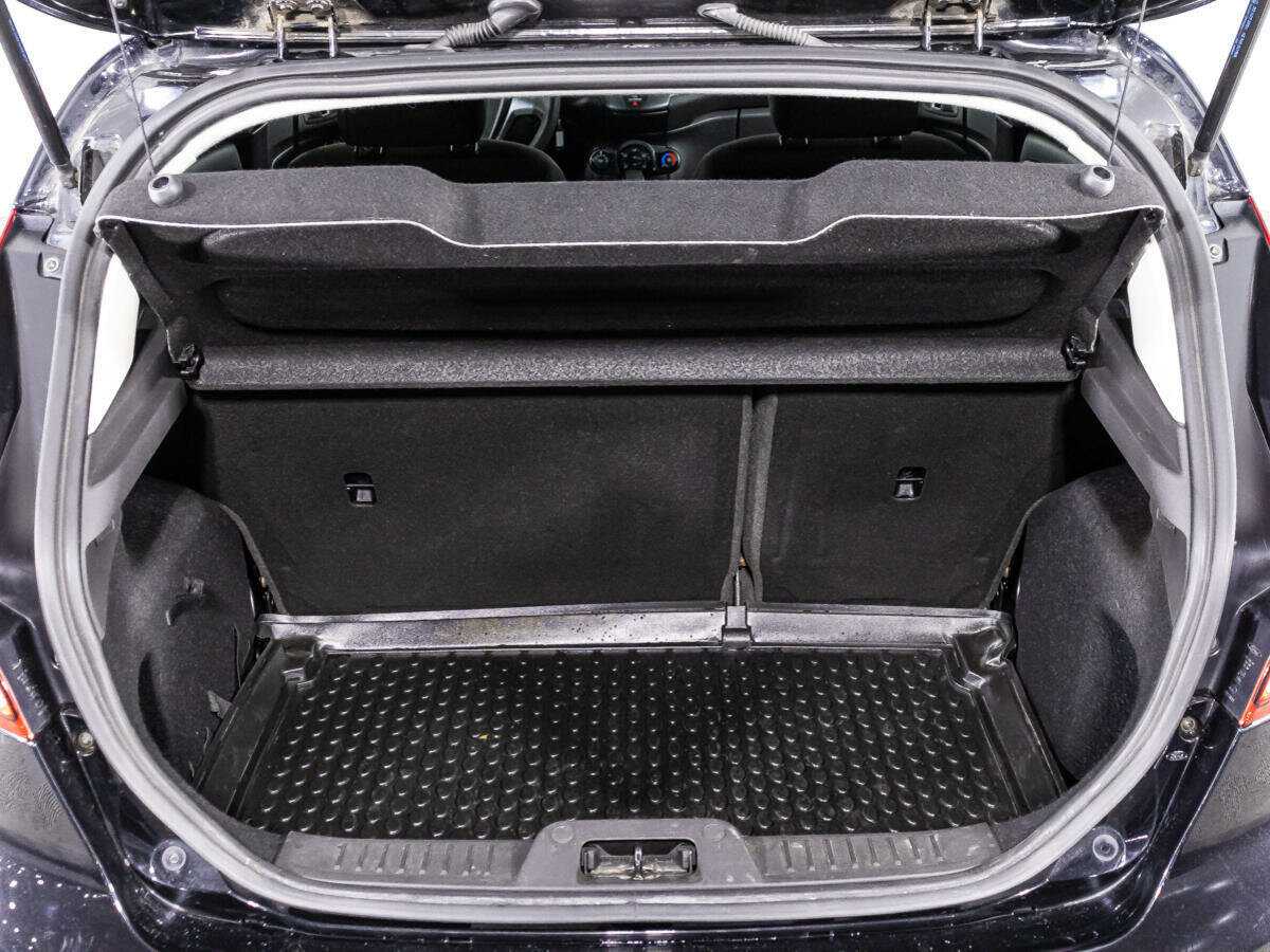 Форд Фиеста б/у, 2016, Роботизированная. Фото: #14