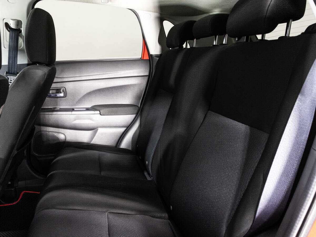 Митсубиши АС-Икс б/у, 2012, Механическая. Фото: #9