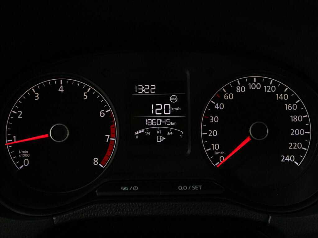 Фольксваген Поло б/у, 2016, Механическая. Фото: #11