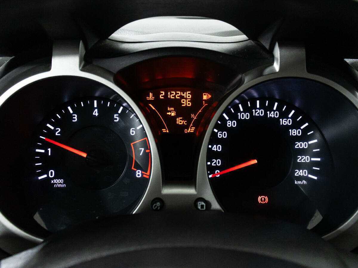 Ниссан Жук б/у, 2012, Механическая. Фото: #11