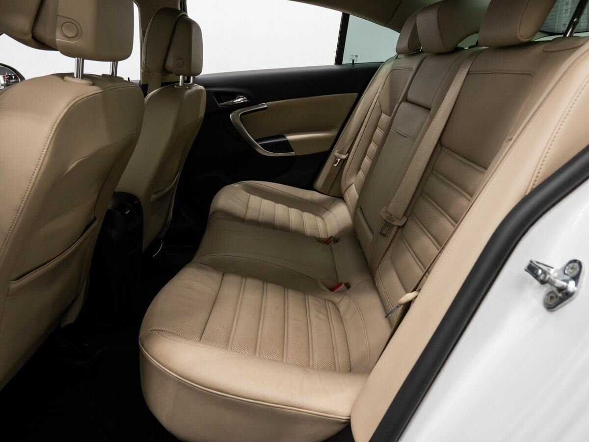 Опель Инсигния б/у, 2015, Автоматическая. Фото: #12