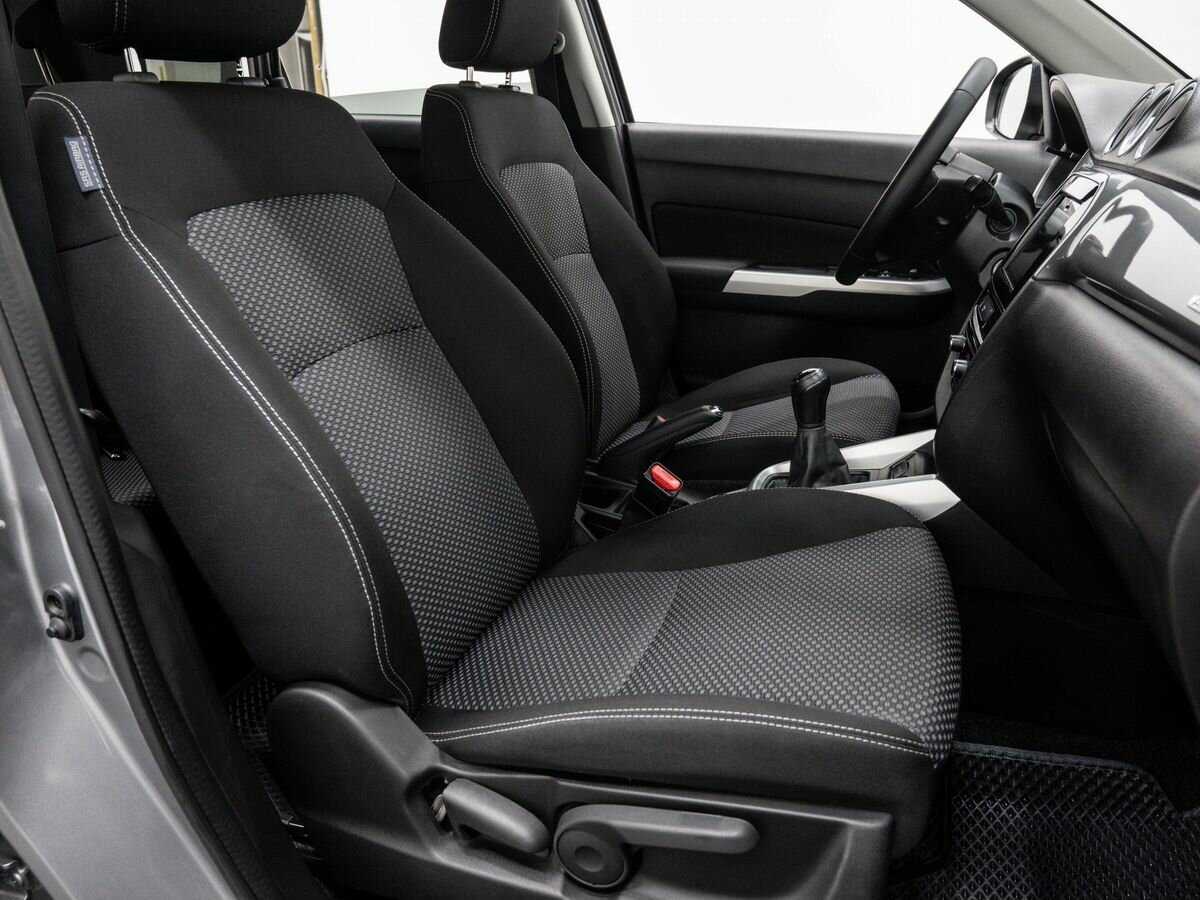 Сузуки Витара б/у, 2015, Механическая. Фото: #8