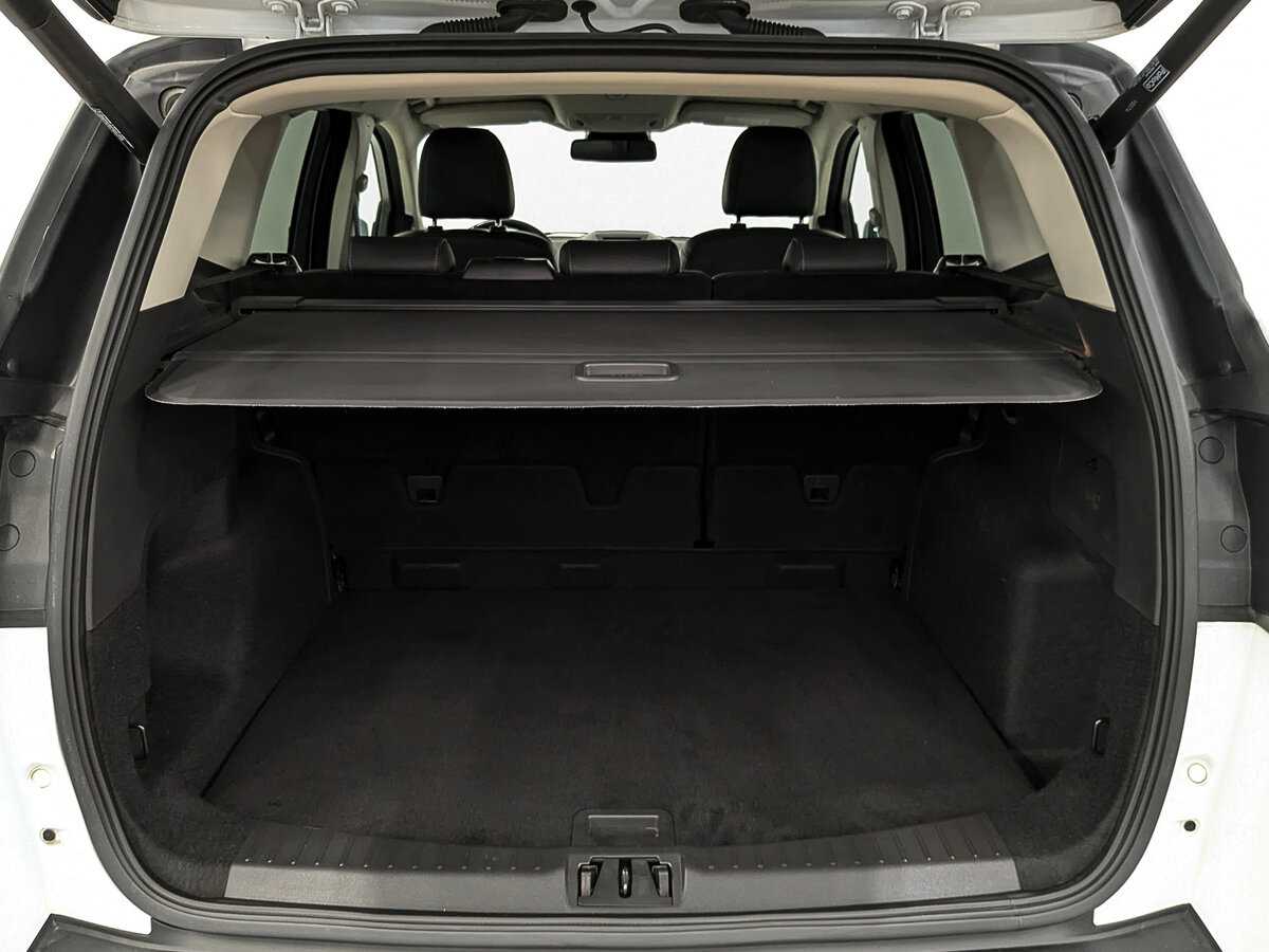 Форд Куга б/у, 2016, Автоматическая. Фото: #9