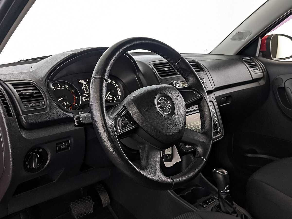 Шкода Фабия б/у, 2013, Автоматическая. Фото: #14