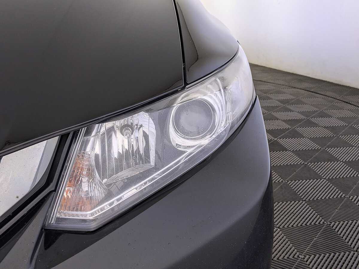 Хонда Цивик б/у, 2013, Автоматическая. Фото: #10