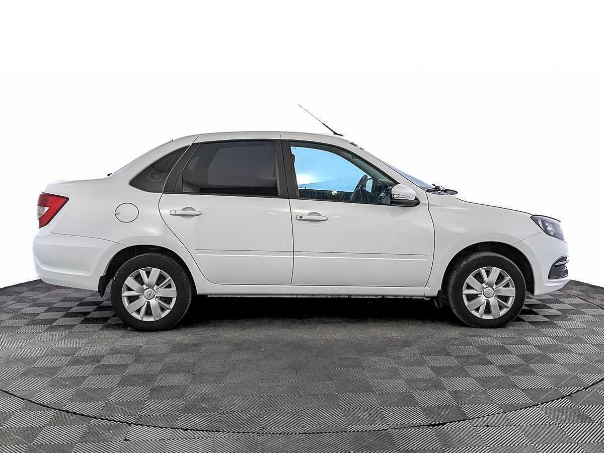 Лада (ВАЗ) Гранта б/у, 2022, Механическая. Фото: #3