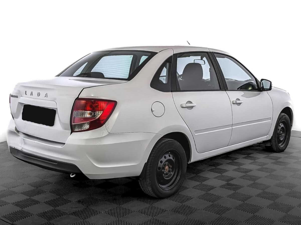 Лада (ВАЗ) Гранта б/у, 2022, Механическая. Фото: #4
