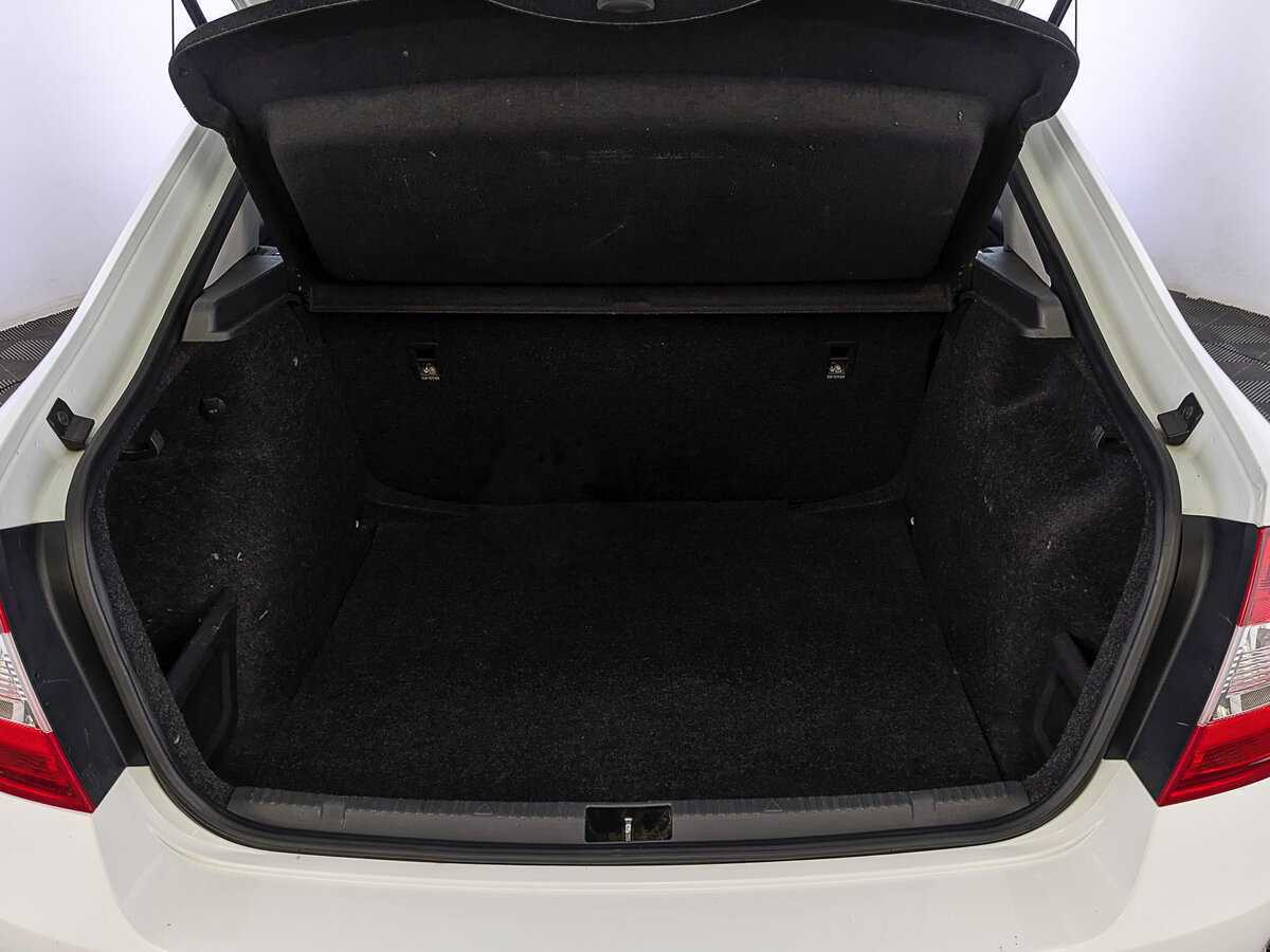 Шкода Рапид б/у, 2017, Механическая. Фото: #9