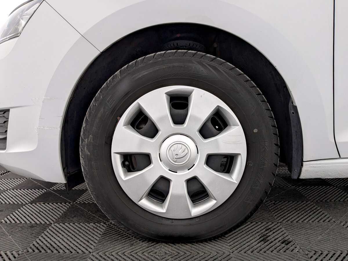 Шкода Рапид б/у, 2019, Механическая. Фото: #17