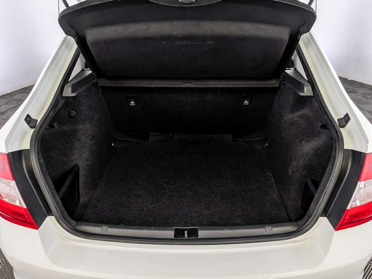 Шкода Рапид б/у, 2017, Механическая. Фото: #9