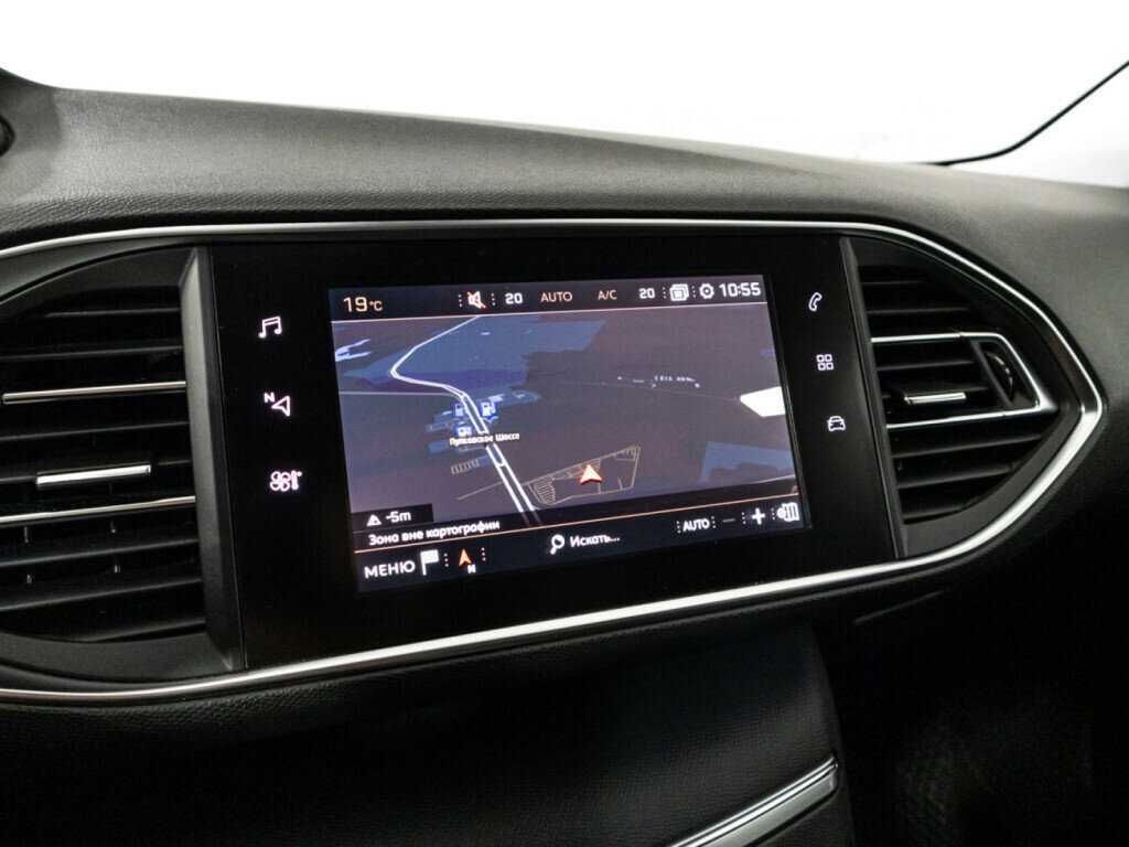 Пежо 308 б/у, 2018, Механическая. Фото: #14