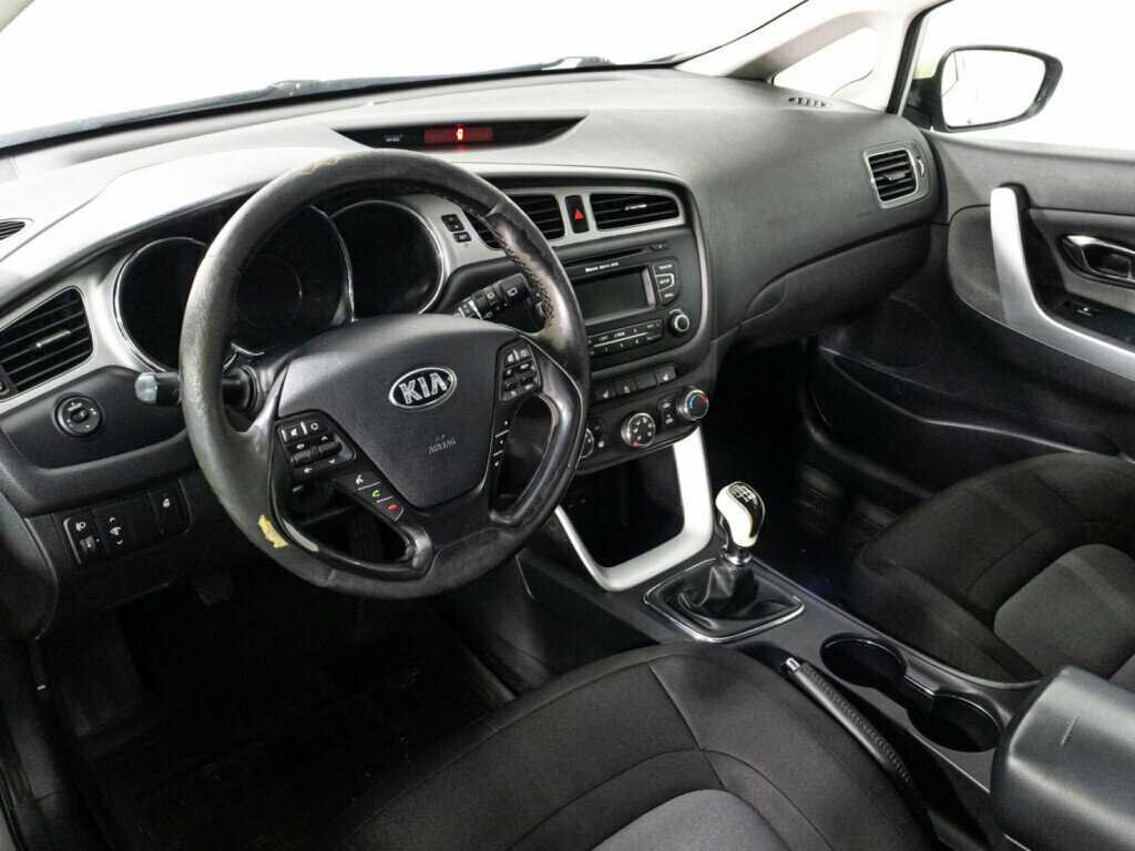 Киа Сид б/у, 2012, Механическая. Фото: #10