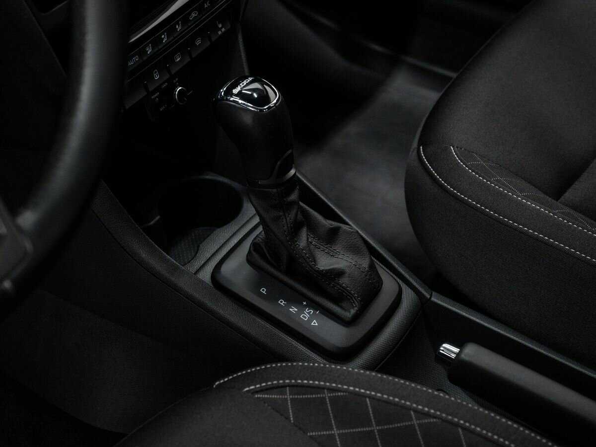 Шкода Рапид б/у, 2018, Автоматическая. Фото: #15