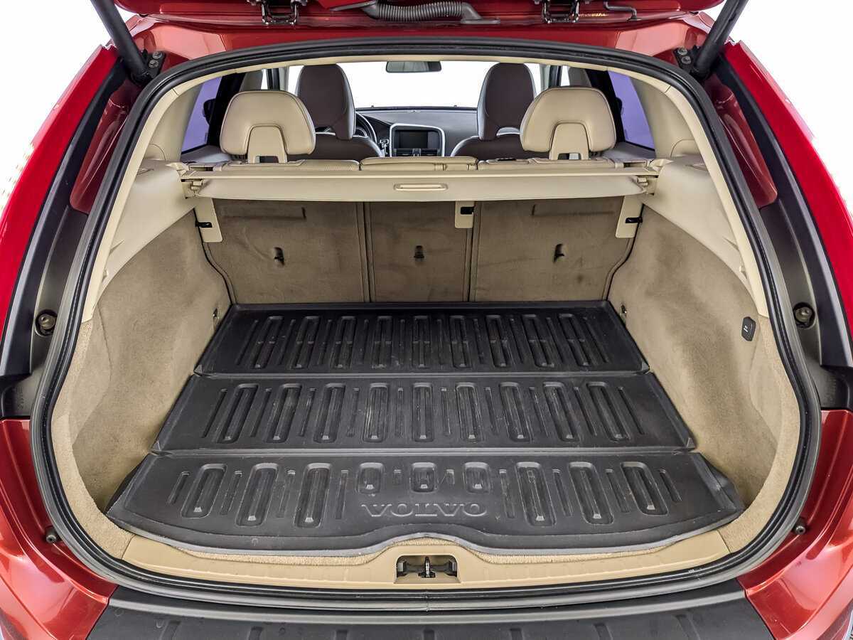 Вольво ИксЦ60 б/у, 2013, Автоматическая. Фото: #9