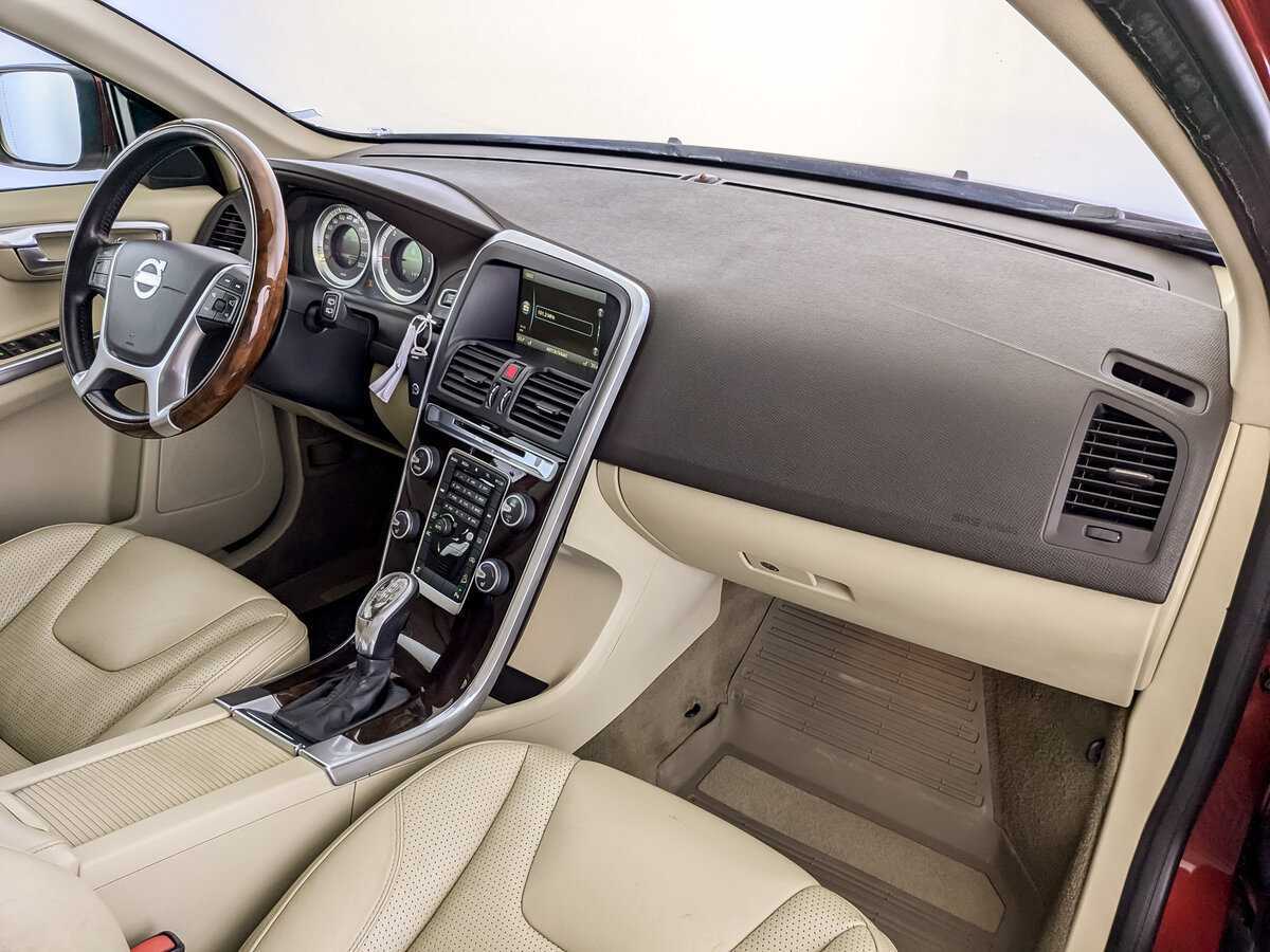 Вольво ИксЦ60 б/у, 2013, Автоматическая. Фото: #10