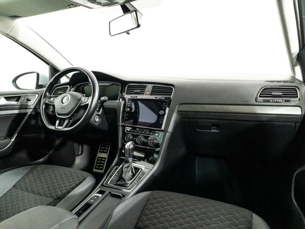 Фольксваген Гольф б/у, 2018, Роботизированная. Фото: #8