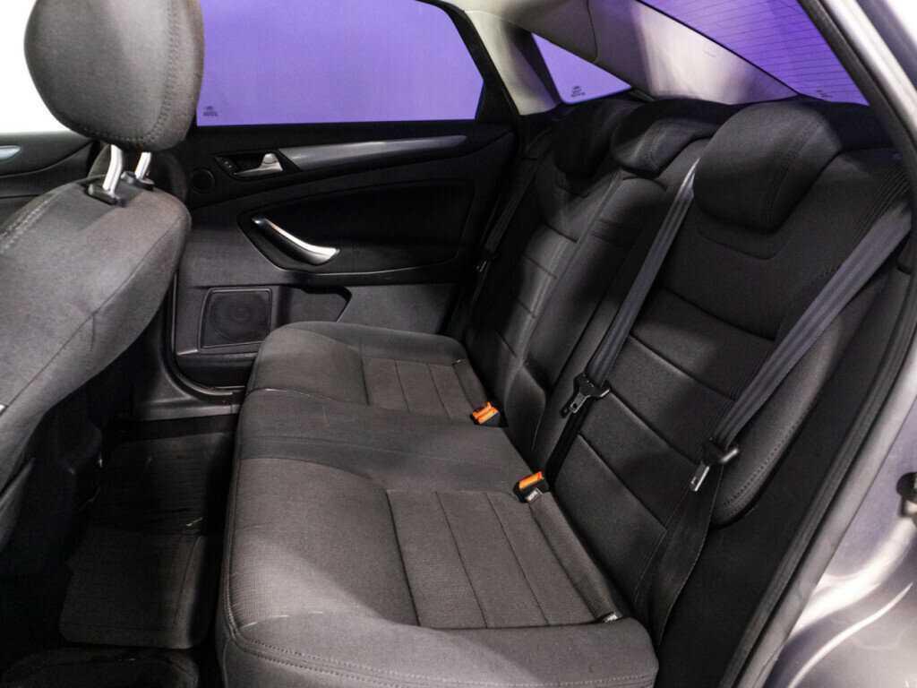 Форд Мондео б/у, 2012, Механическая. Фото: #9