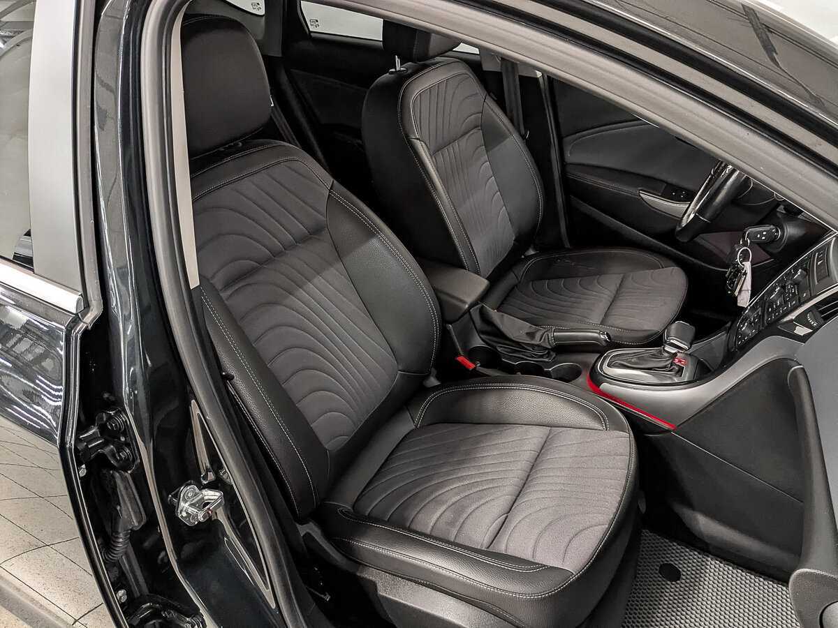 Опель Астра б/у, 2014, Автоматическая. Фото: #20