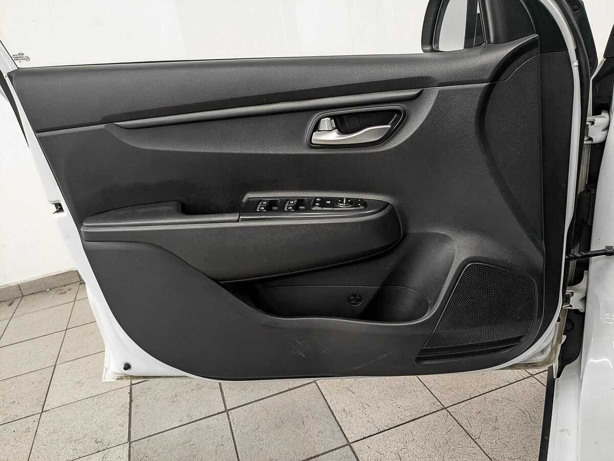 Киа Рио б/у, 2020, Автоматическая. Фото: #15