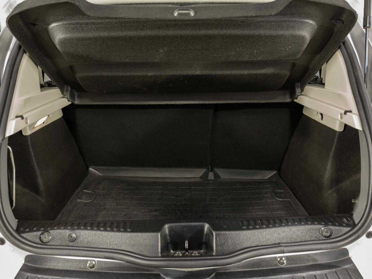 Рено Сандеро б/у, 2020, Механическая. Фото: #20