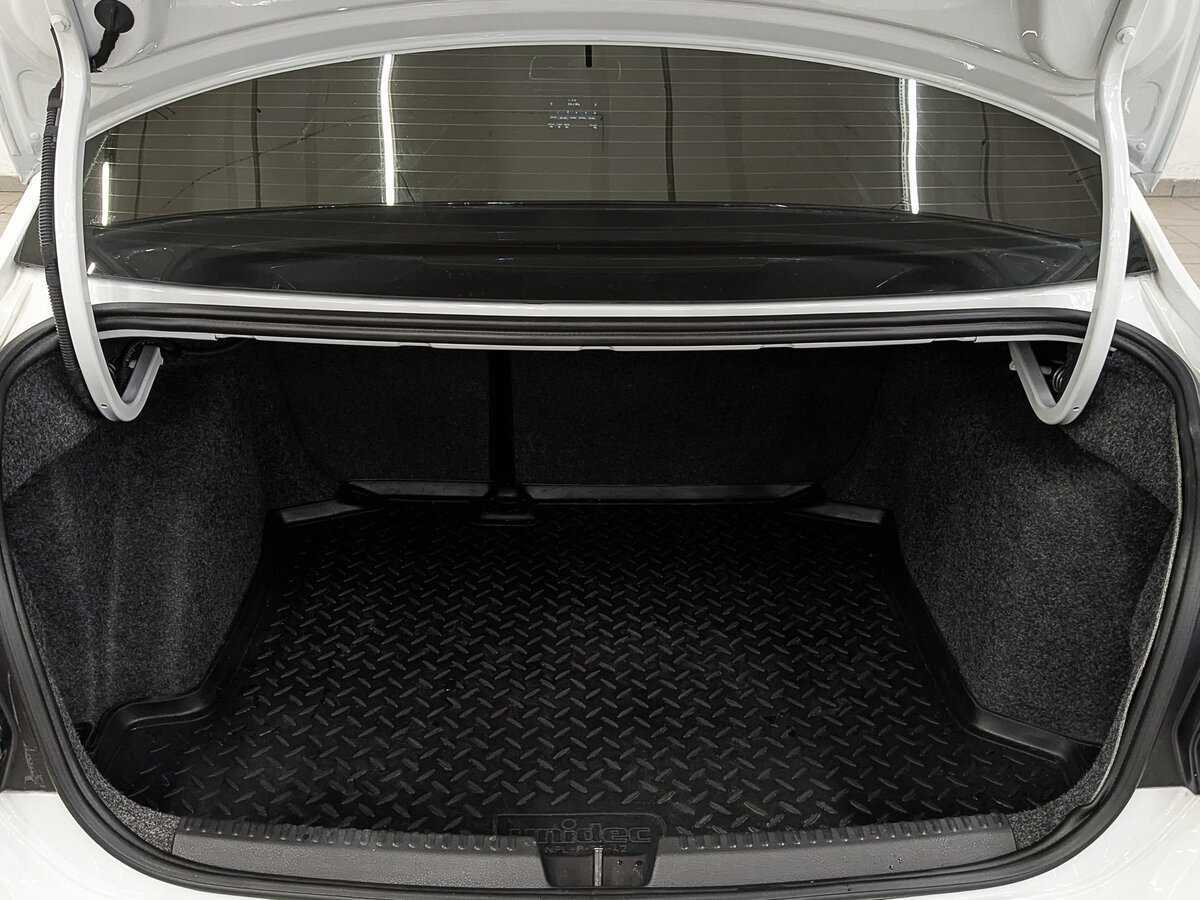 Фольксваген Поло б/у, 2018, Механическая. Фото: #9