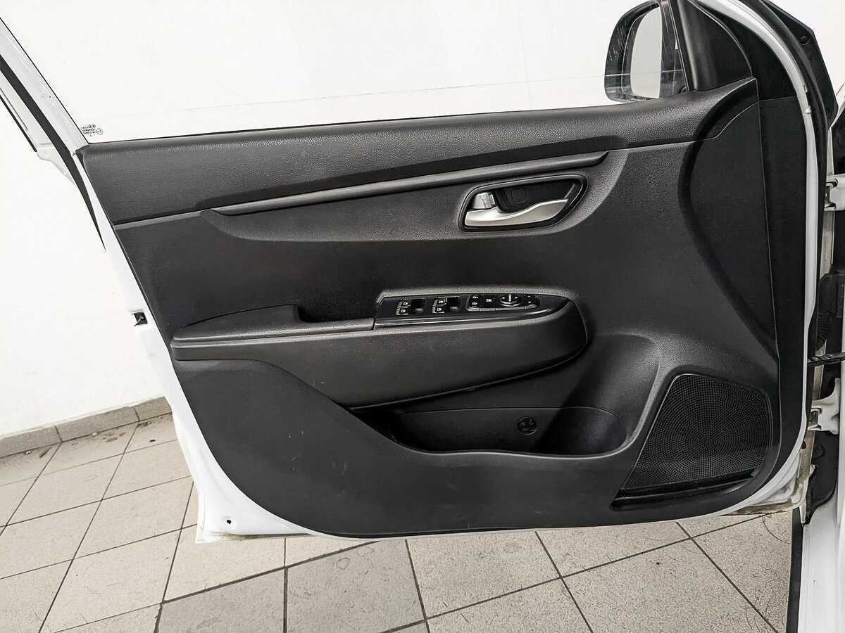 Киа Рио б/у, 2020, Автоматическая. Фото: #17