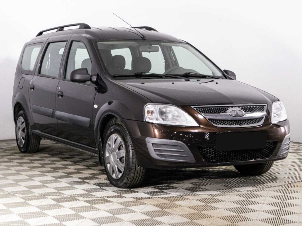 Лада (ВАЗ) Ларгус б/у, 2016, Механическая. Фото: #2