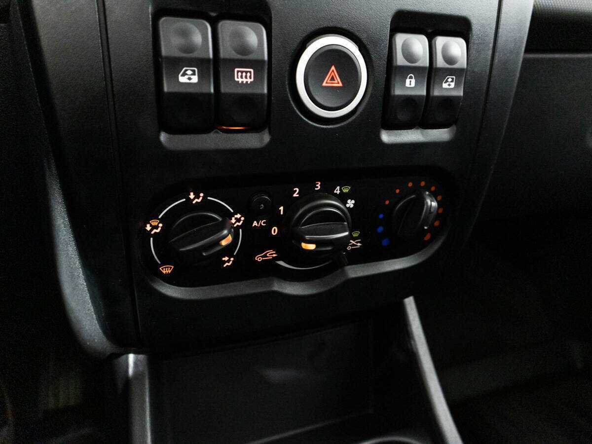 Лада (ВАЗ) Ларгус б/у, 2016, Механическая. Фото: #14