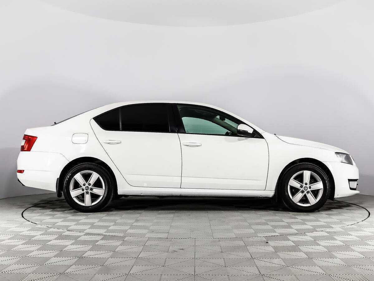 Шкода Октавия б/у, 2013, Роботизированная. Фото: #3