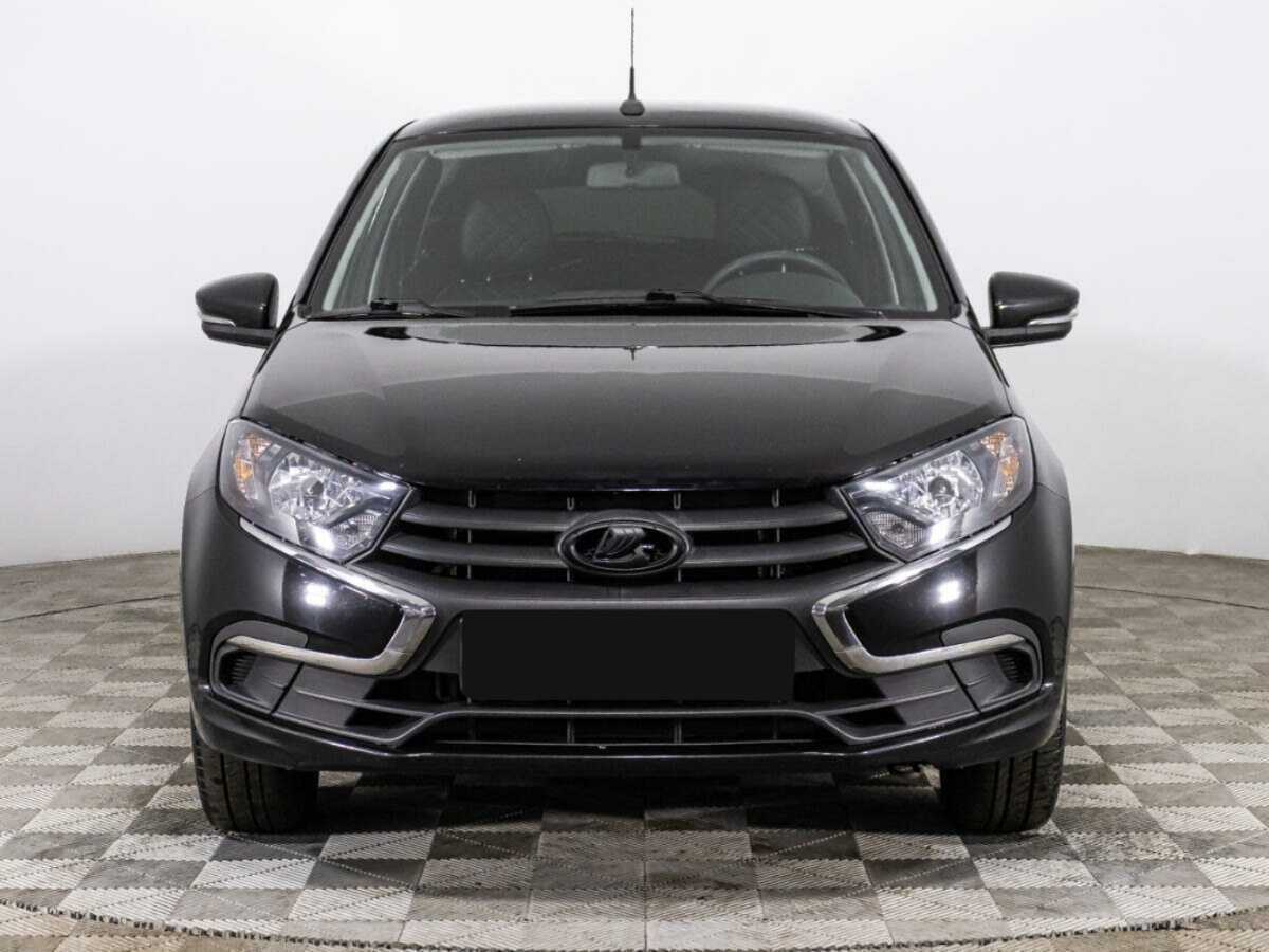 Лада (ВАЗ) Гранта б/у, 2020, Механическая. Фото: #1