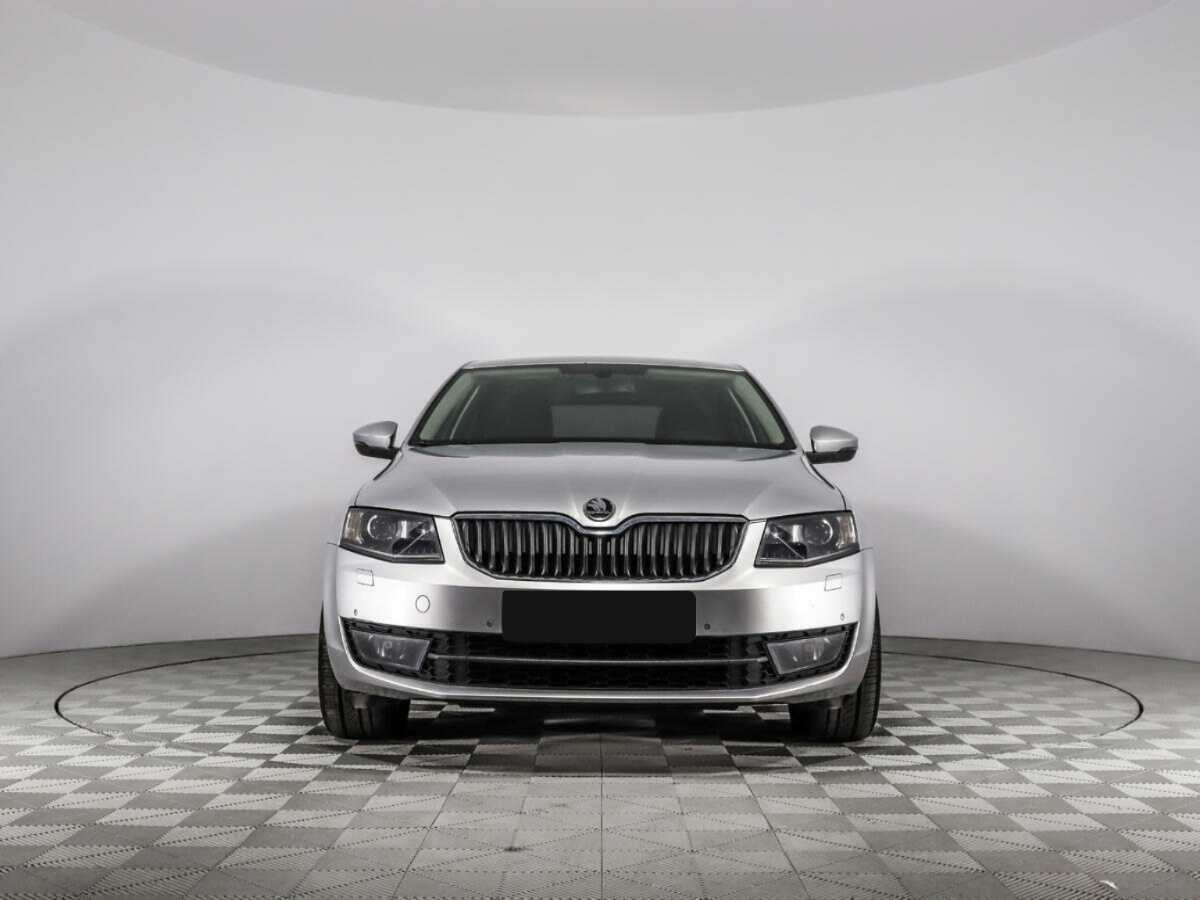 Шкода Октавия б/у, 2014, Роботизированная. Фото: #1